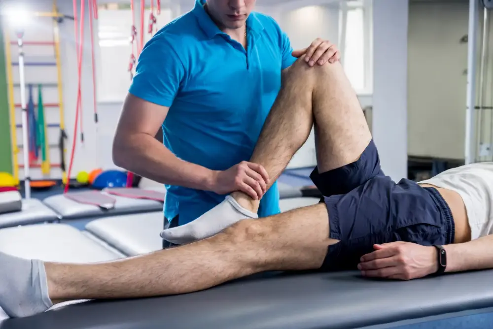 Soulager la lourdeur des jambes en post opératoire à Saint-Denis